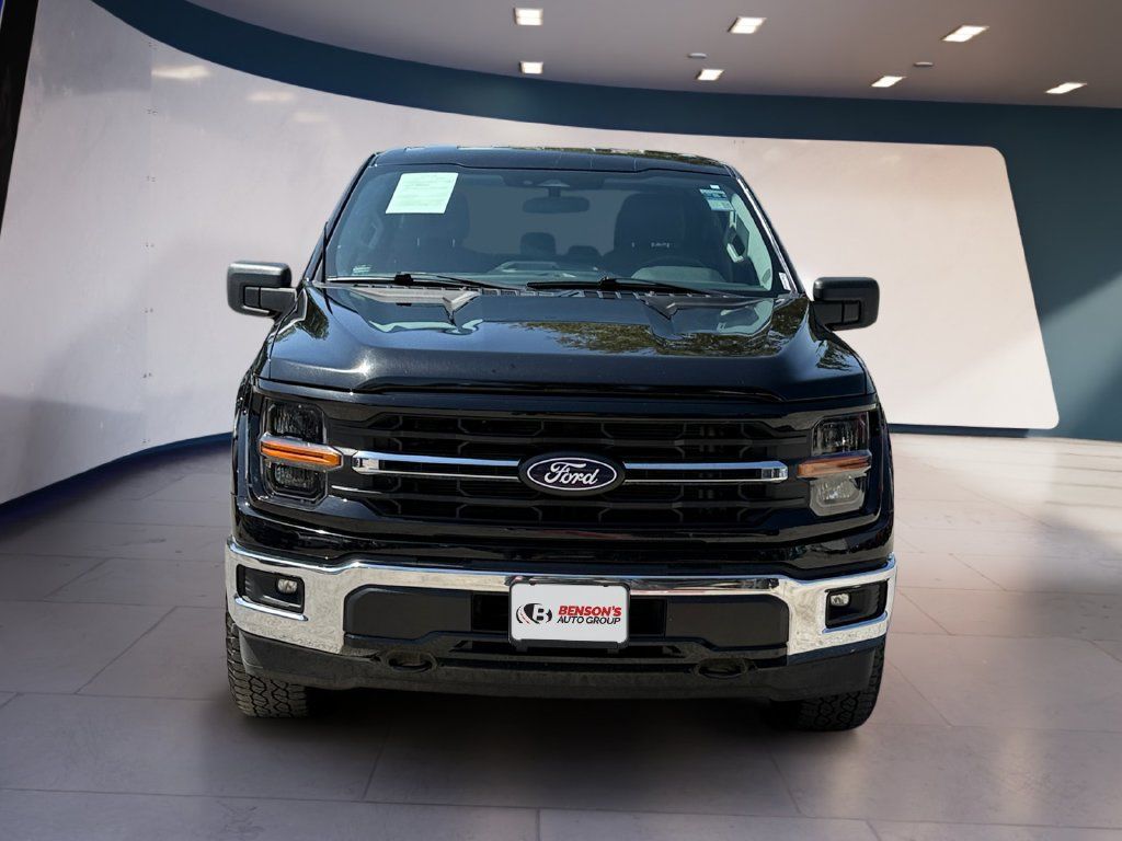 Used 2025 Ford F150 XLT w/ Equipment Group 301A Standard AWD/4WD image 8