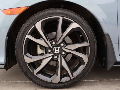 Used 2019 Honda Civic Sport image 6