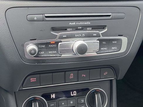 Used 2018 Audi Q3 2.0T Premium Plus image 26