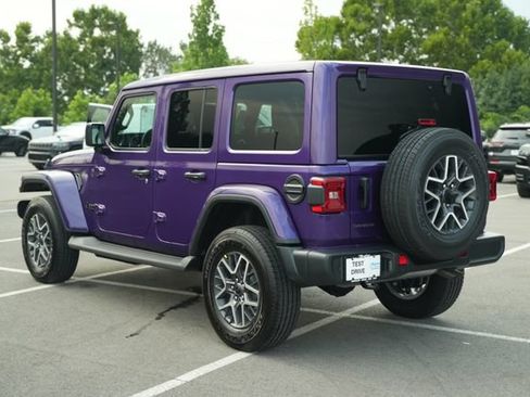 New 2026 Jeep Wrangler Unlimited Sahara AWD/4WD image 5