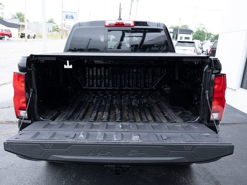 Certified 2025 Chevrolet Colorado Z71 w/ Z71 Convenience Package 2 AWD/4WD image 6