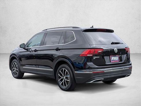 Used 2021 Volkswagen Tiguan SE w/ Panoramic Sunroof Package AWD/4WD image 8