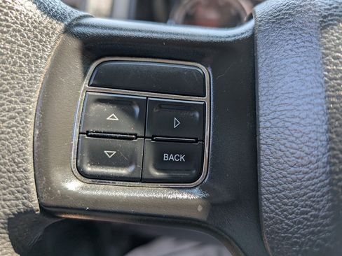 Used 2012 RAM 1500 Express image 19