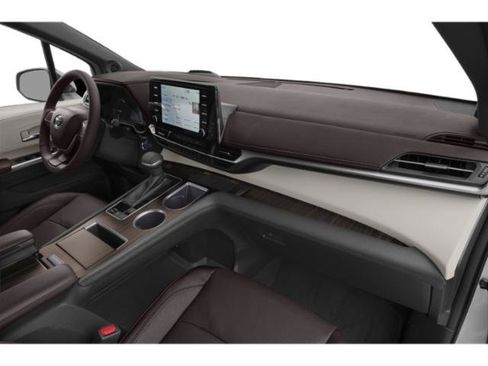 Certified 2023 Toyota Sienna Platinum AWD/4WD image 15