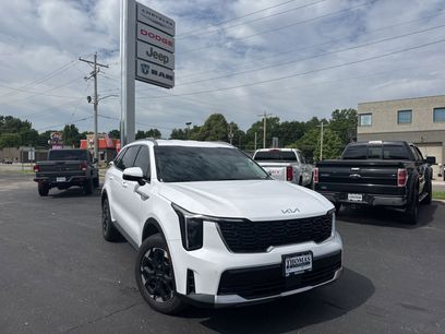 Used 2024 Kia Sorento S
