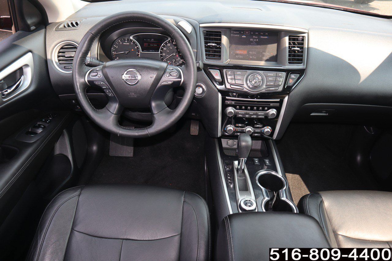 Used 2018 Nissan Pathfinder SV w/ SV Tech Package AWD/4WD image 15