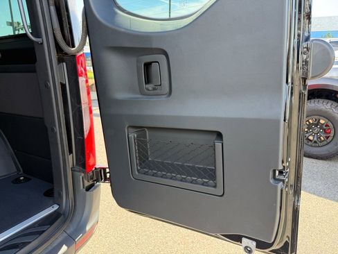 New 2025 Mercedes-Benz Sprinter 2500 image 23