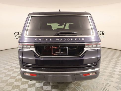 Used 2022 Jeep Grand Wagoneer Series II AWD/4WD image 24