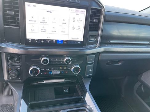 Used 2024 Ford F350 Lariat w/ FX4 Off-Road Package image 10