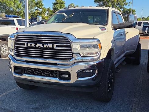 Used 2019 RAM 3500 Laramie AWD/4WD image 1