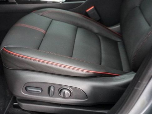 New 2025 Chevrolet TrailBlazer RS w/ Convenience Package image 11