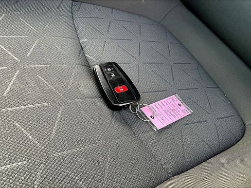 Used 2023 Toyota RAV4 XLE image 10