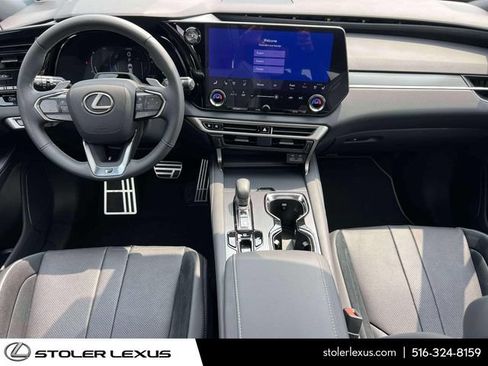 Certified 2023 Lexus RX 500h F Sport w/ Cold Area Package AWD/4WD image 17