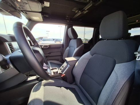 Used 2025 Ford Bronco Big Bend AWD/4WD image 11