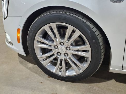 Used 2019 Cadillac XTS Luxury w/ Driver Awareness Package FWD image 43