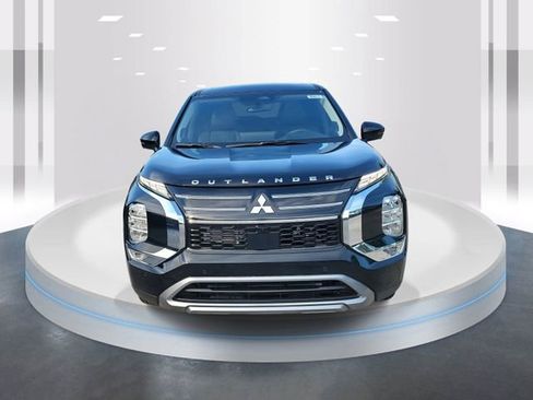 New 2026 Mitsubishi Outlander SE FWD image 2