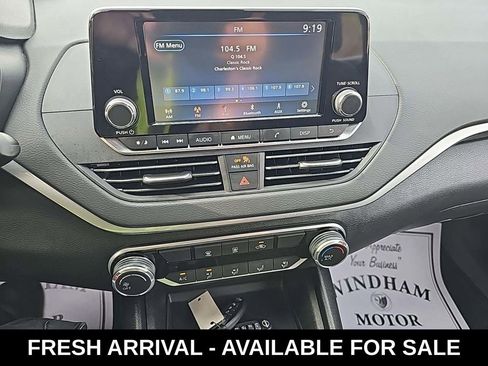 Used 2024 Nissan Altima 2.5 S image 8