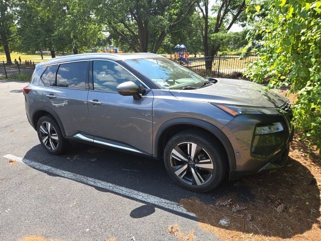 Used 2023 Nissan Rogue SL w/ SL Premium Package AWD/4WD image 1