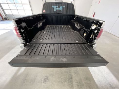 Used 2023 Toyota Tacoma TRD Off-Road w/ Black Out Package (TMS) AWD/4WD image 23