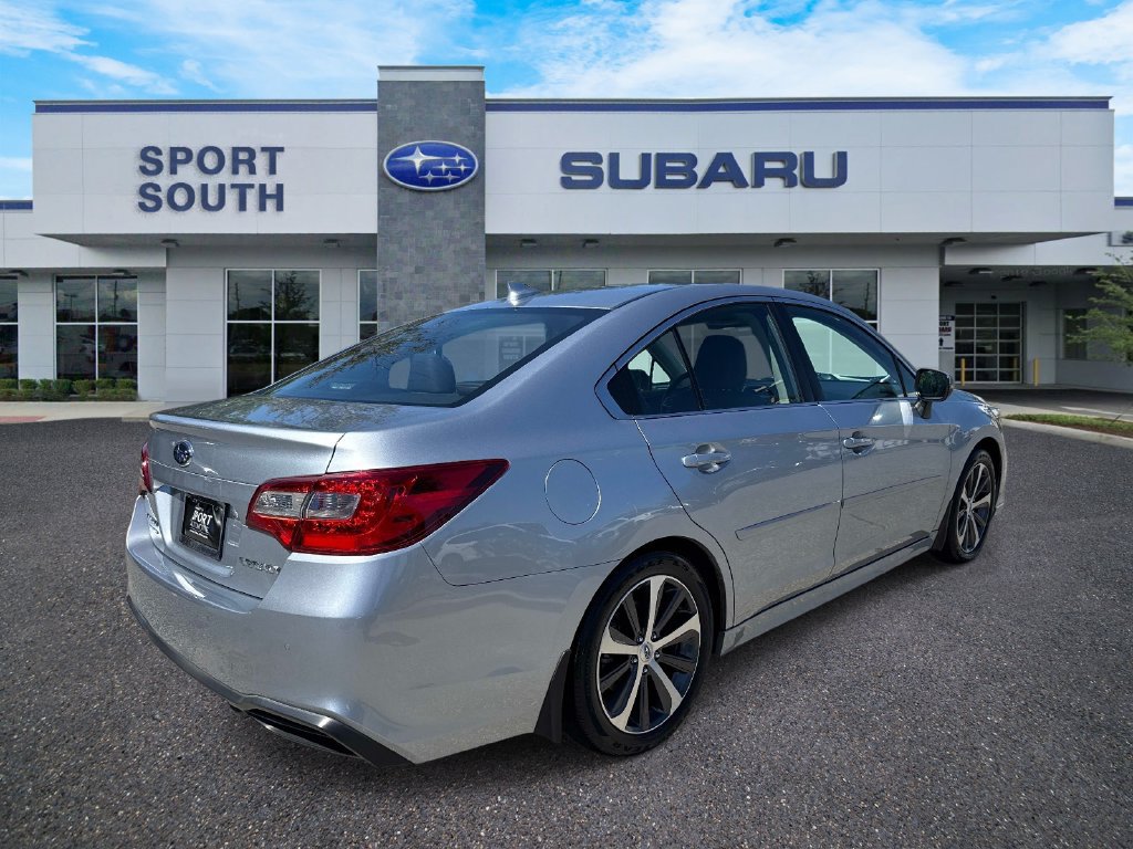 Used 2018 Subaru Legacy 2.5i Limited AWD/4WD image 3