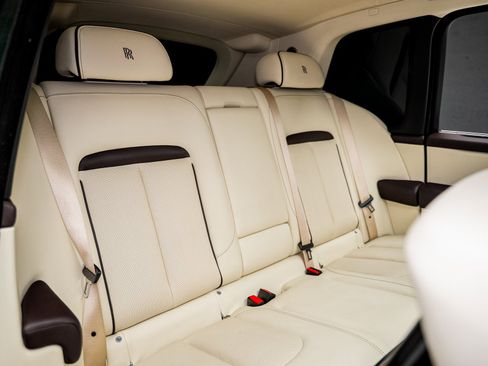 Used 2019 Rolls-Royce Cullinan image 65