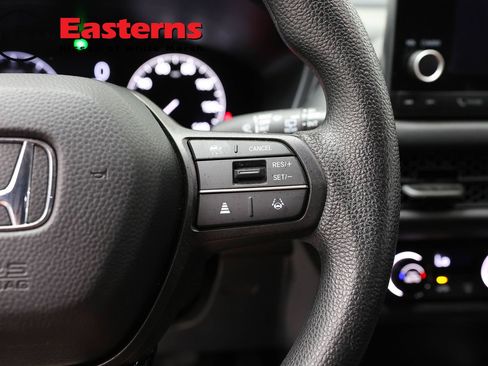 Used 2024 Honda HR-V LX image 15
