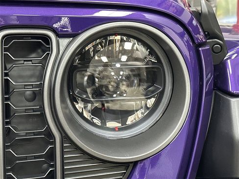 New 2026 Jeep Wrangler Unlimited Rubicon w/ Xtreme 35 Tire Package image 5