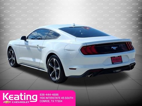 Used 2023 Ford Mustang Coupe RWD image 2