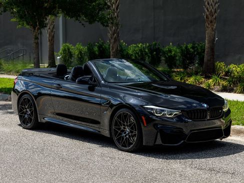 Used 2020 BMW M4 Convertible w/ Competition Package RWD image 1