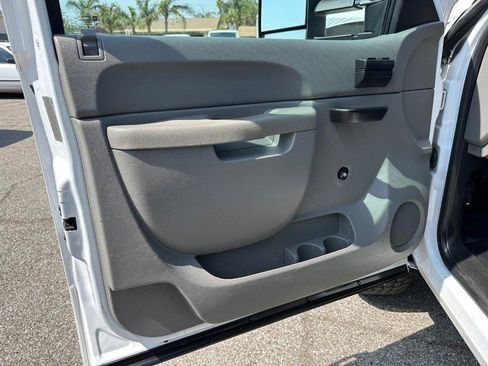 Used 2012 Chevrolet Silverado 3500 W/T image 26