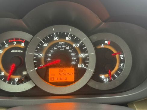 Used 2012 Toyota RAV4 4WD w/ Value Pkg image 13