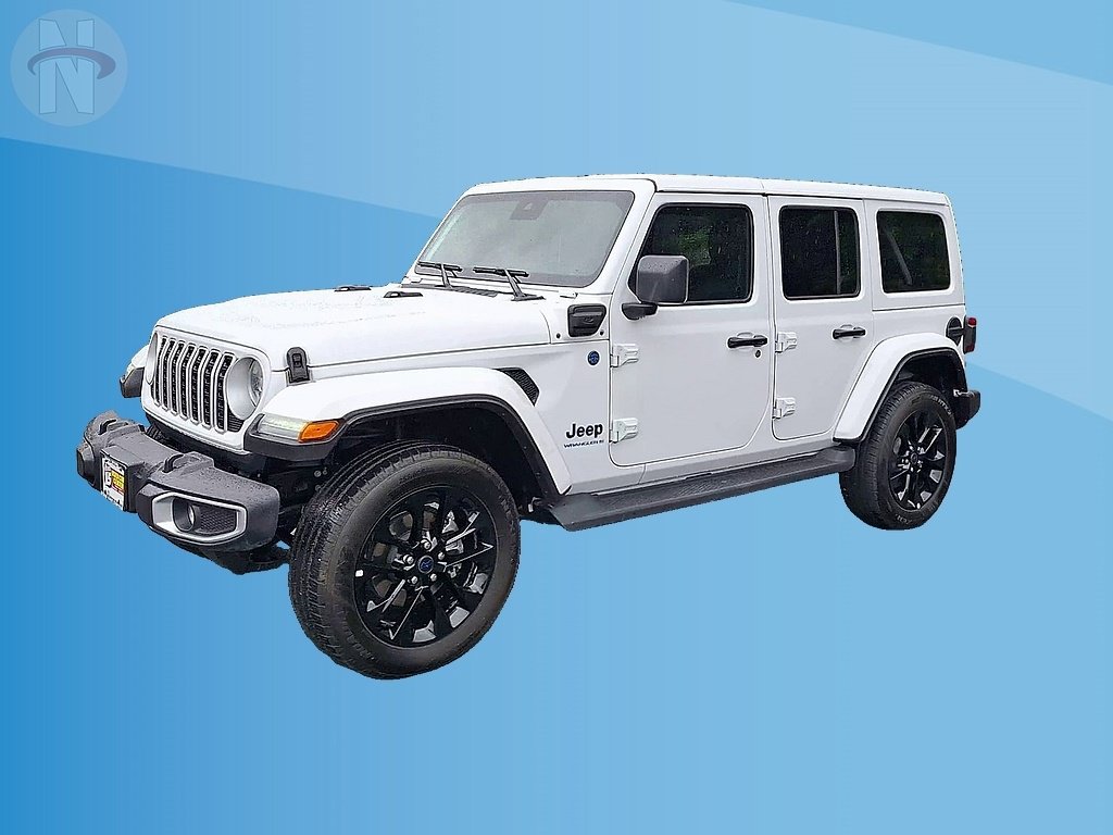 Used 2025 Jeep Wrangler Unlimited Sahara AWD/4WD image 4