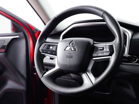 Used 2022 Mitsubishi Outlander ES AWD/4WD image 20