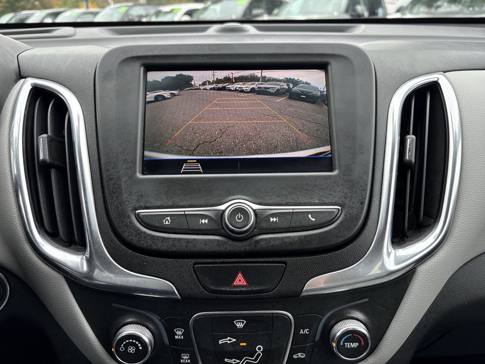 Used 2021 Chevrolet Equinox LS w/ LPO, Blackout Package AWD/4WD image 19