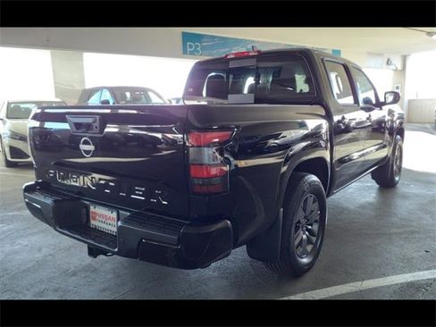 New 2025 Nissan Frontier SV image 8