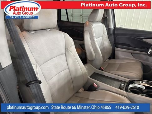 Used 2017 Honda Pilot Elite image 39