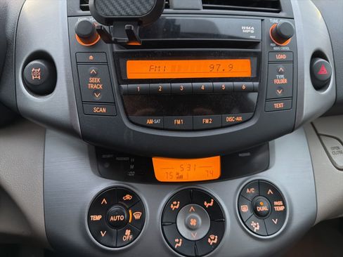 Used 2008 Toyota RAV4 Limited image 12