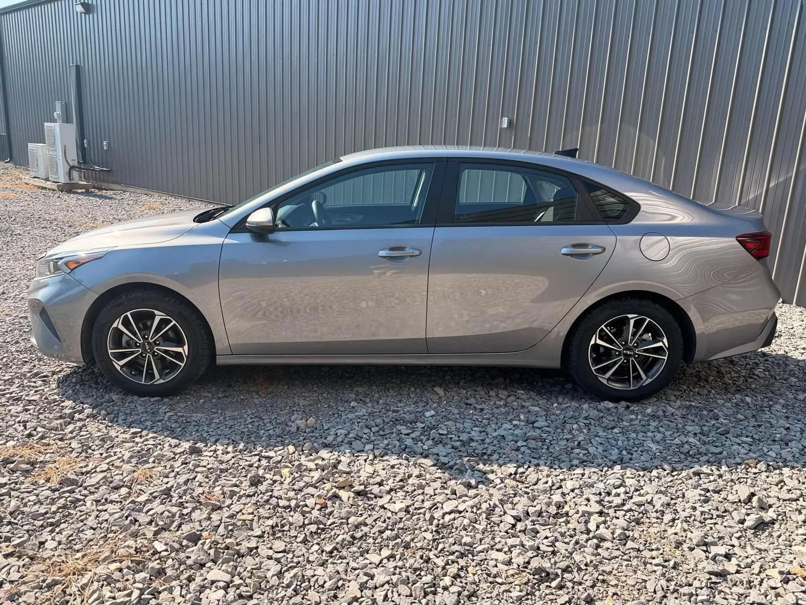 Used 2023 Kia Forte LXS FWD image 8