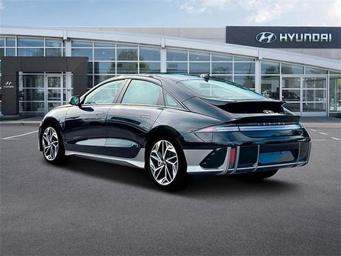 New 2024 Hyundai Ioniq 6 SEL AWD/4WD image 12