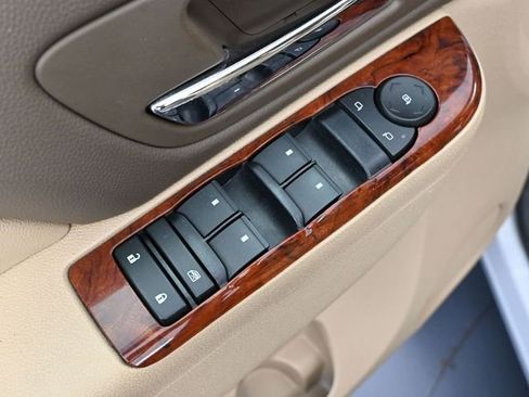 Used 2013 Chevrolet Silverado 2500 LTZ w/ LTZ Plus Package image 20