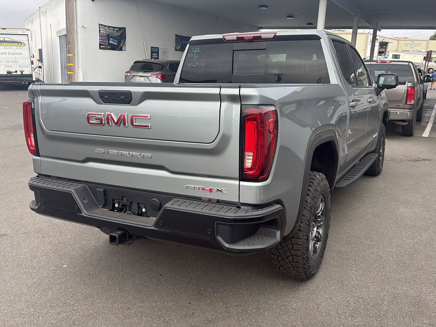 Used 2026 GMC Sierra 1500 AT4X AWD/4WD image 4