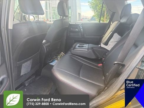 Used 2021 Toyota 4Runner TRD Off-Road Premium w/ Moonroof Package AWD/4WD image 18