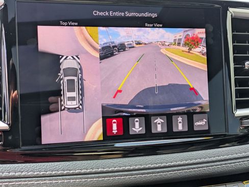 New 2025 Chrysler Pacifica Select w/ Fav Edition Package image 21