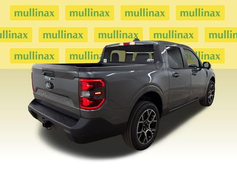 New 2026 Ford Maverick Lariat AWD/4WD image 3