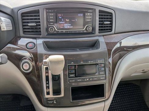 Used 2015 Nissan Quest SV image 13