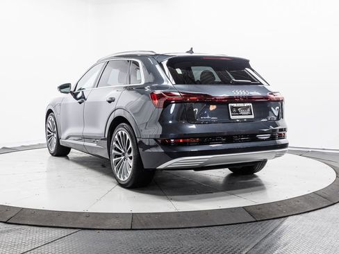 Used 2019 Audi e-tron Prestige image 31
