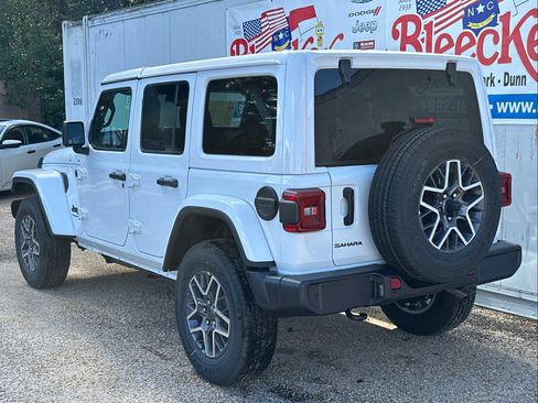 New 2025 Jeep Wrangler Sahara w/ Safety Group image 8