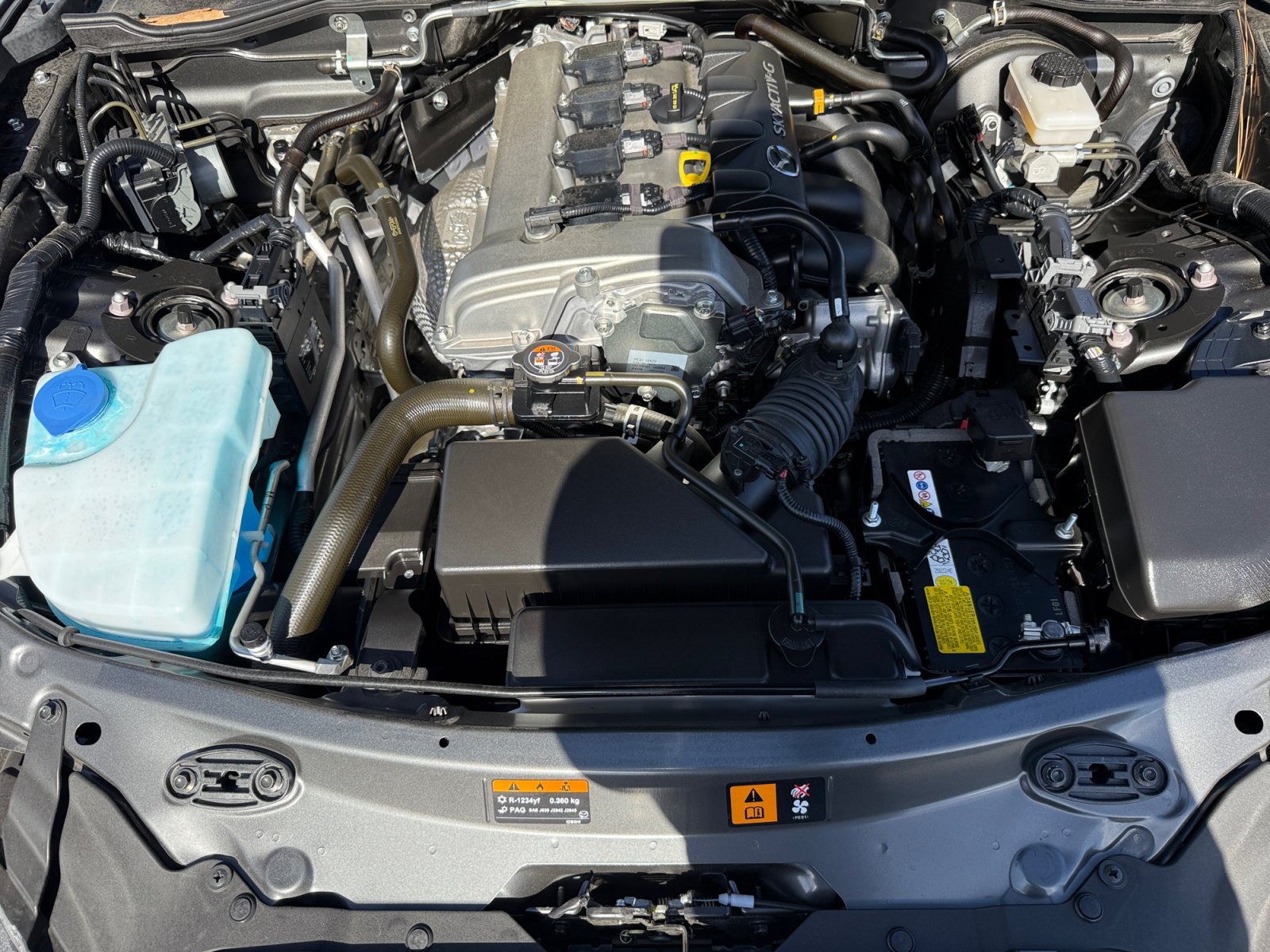 Used 2024 MAZDA MX-5 Miata Grand Touring RWD image 20