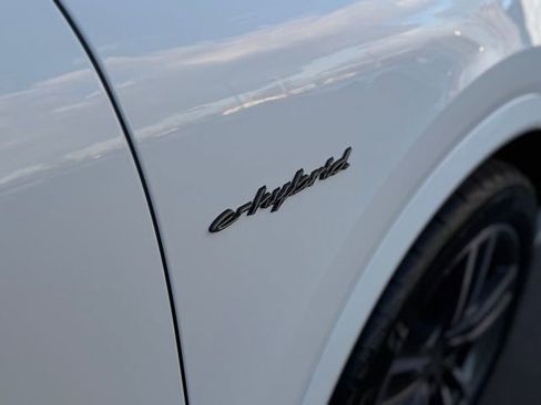 New 2026 Porsche Cayenne Turbo AWD/4WD image 35