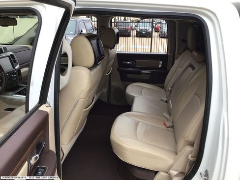 Used 2013 RAM 2500 Laramie image 15